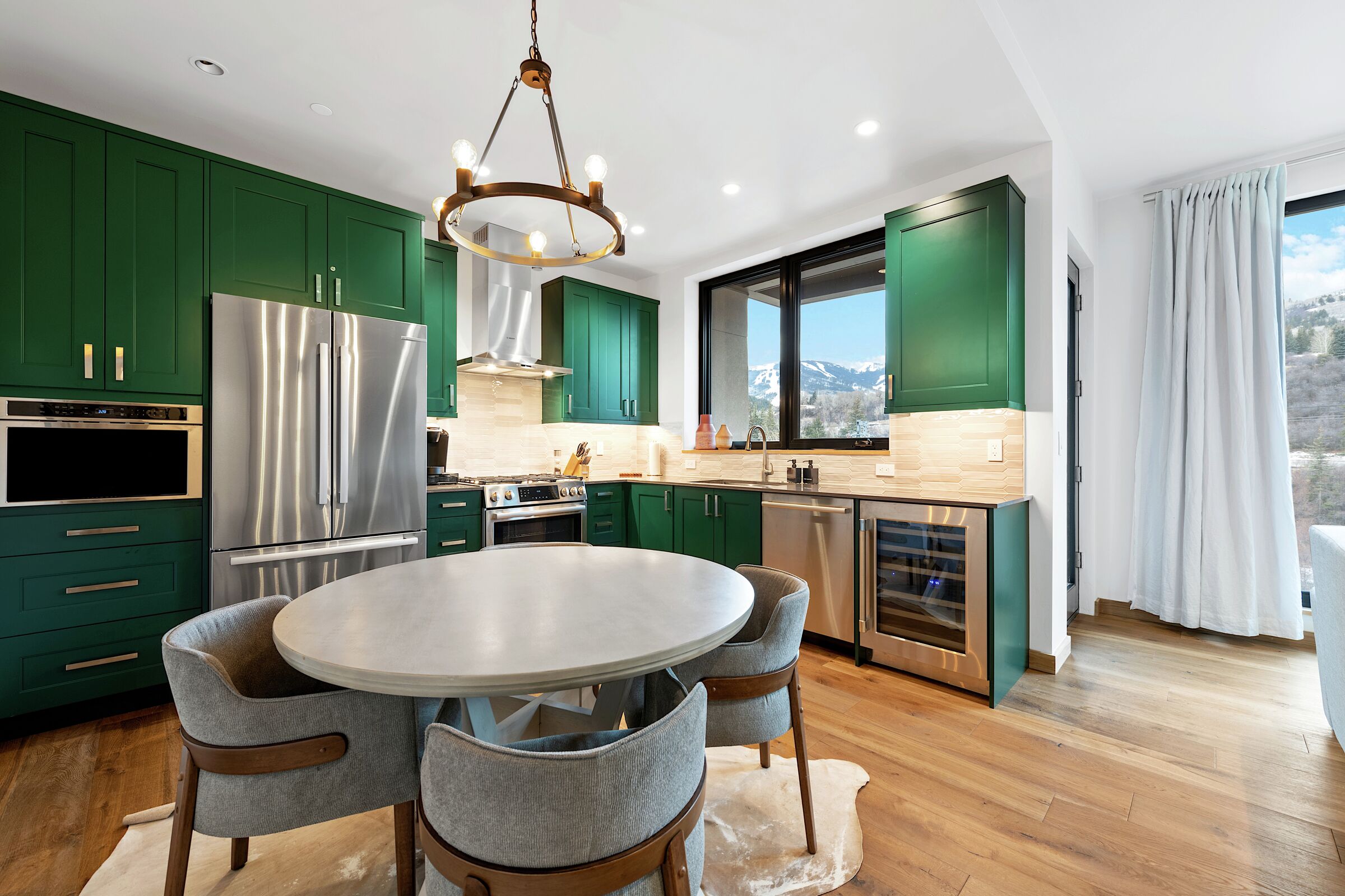 #202 - Dining Area & Kitchen