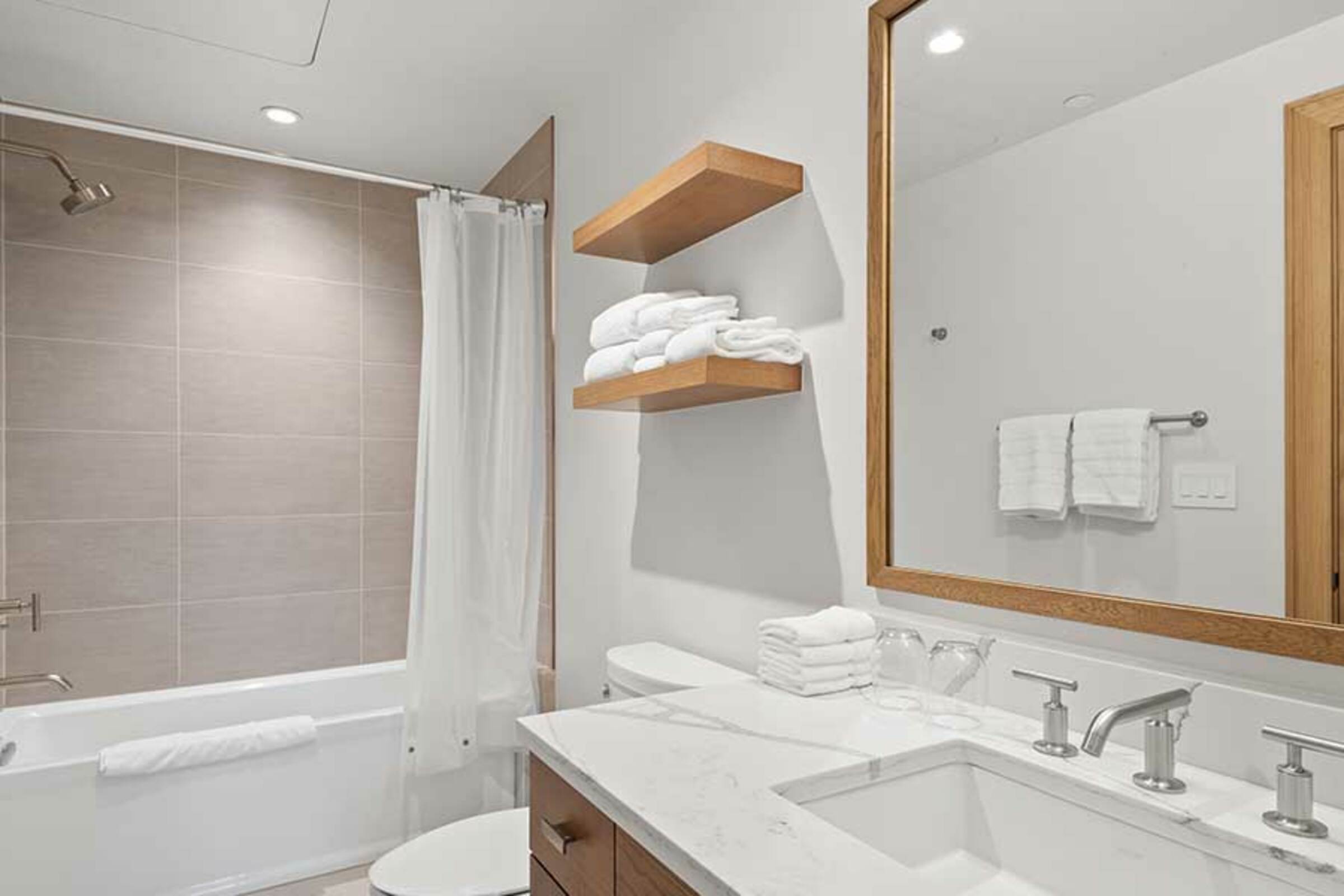 #102 - Ensuite Bathroom