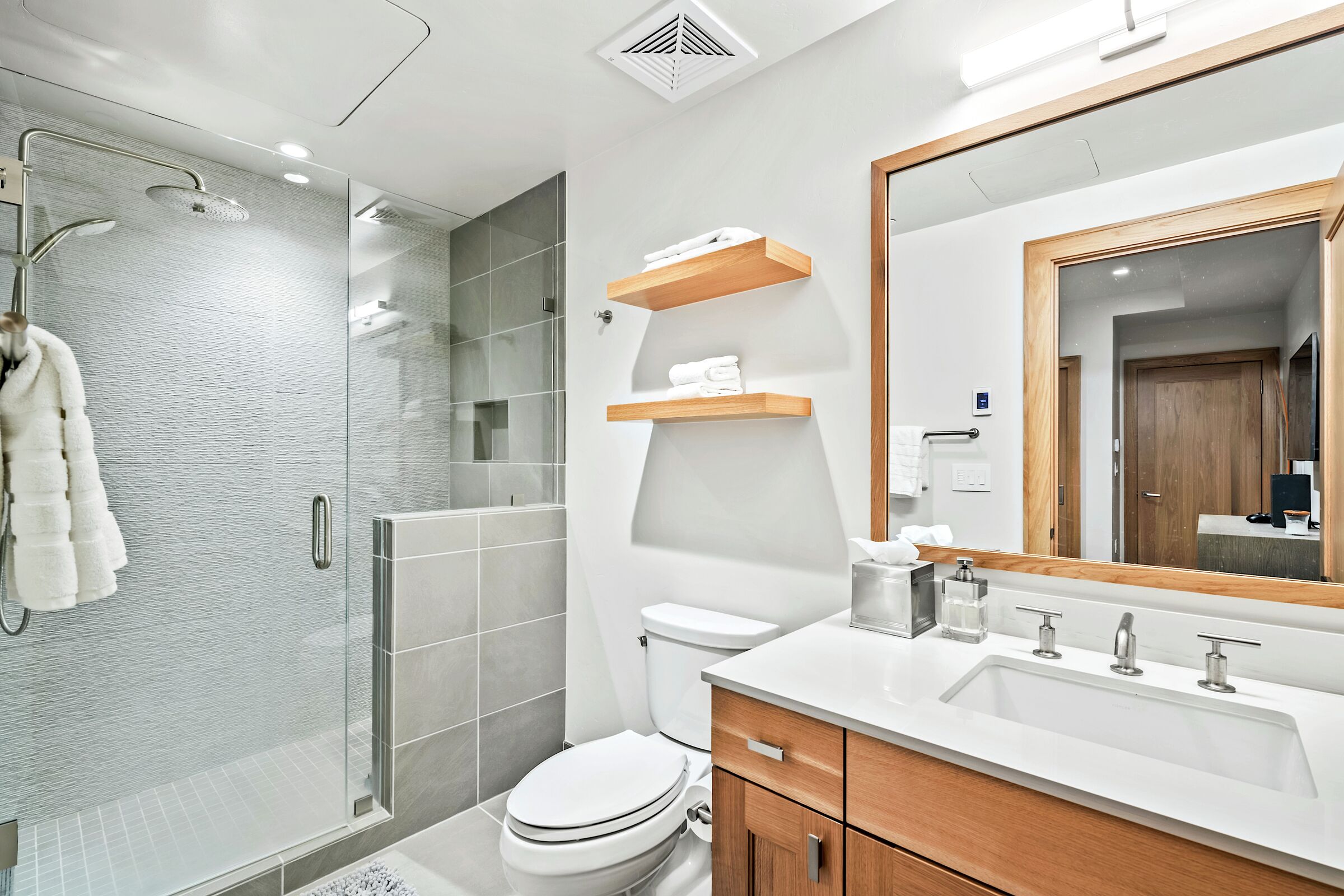 #104 - Ensuite Bathroom