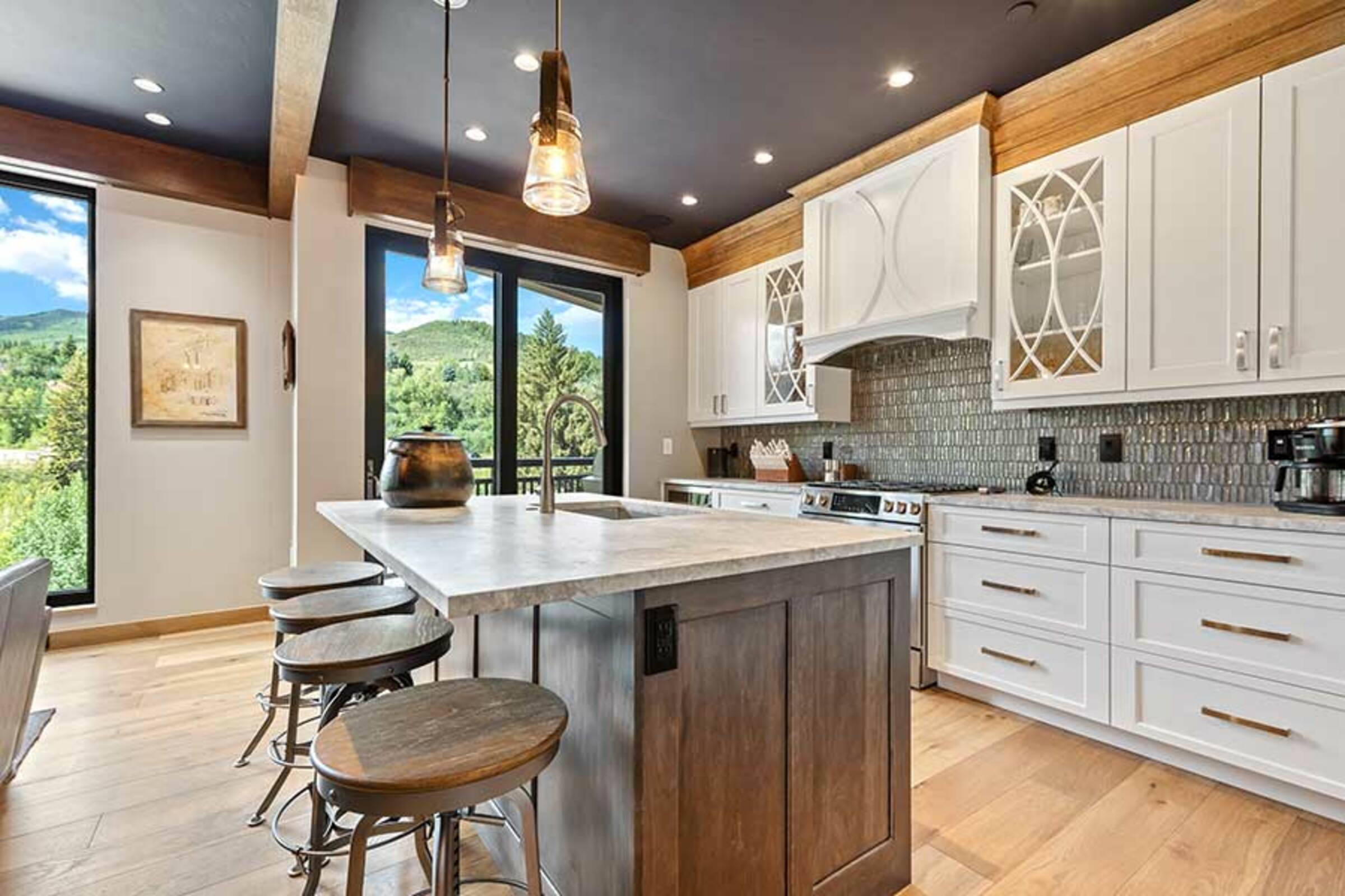 #204 - Kitchen