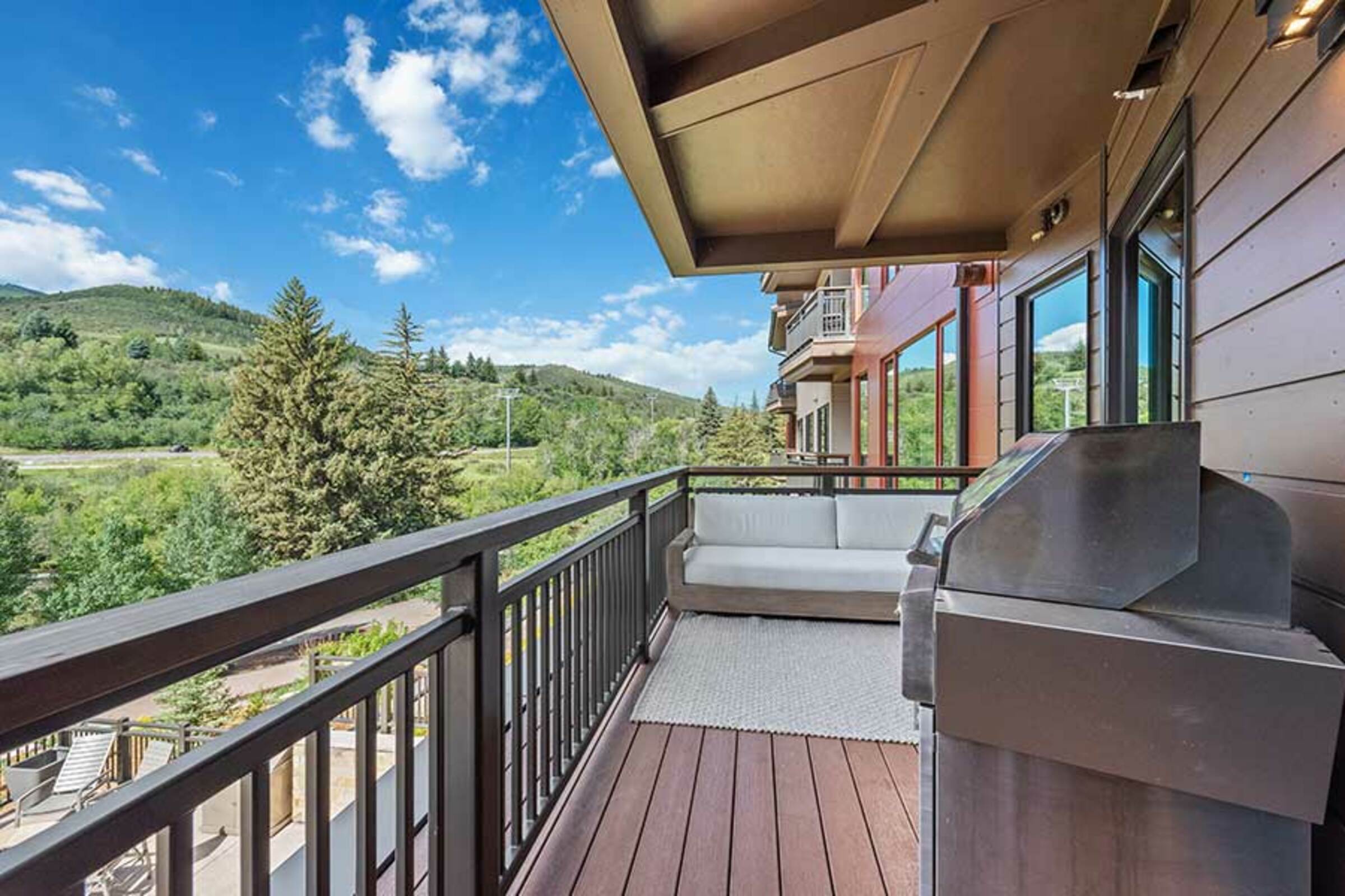 #204 - Balcony with BBQ