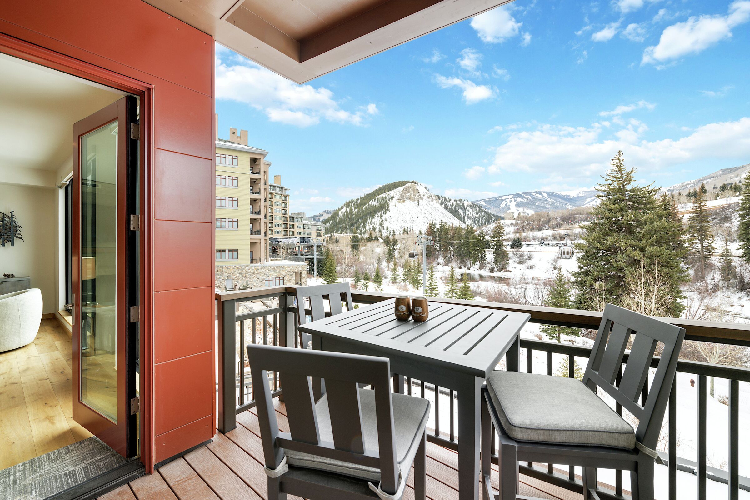 #206 - Balcony