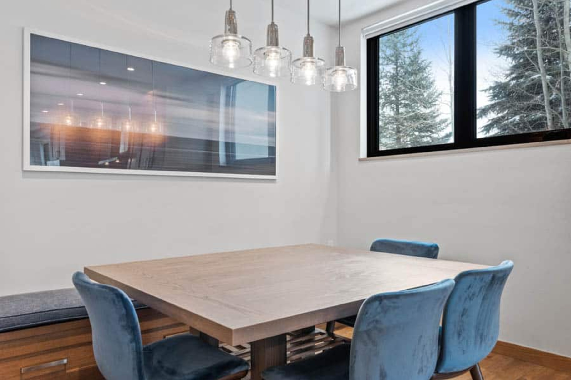 #100 - Dining Area