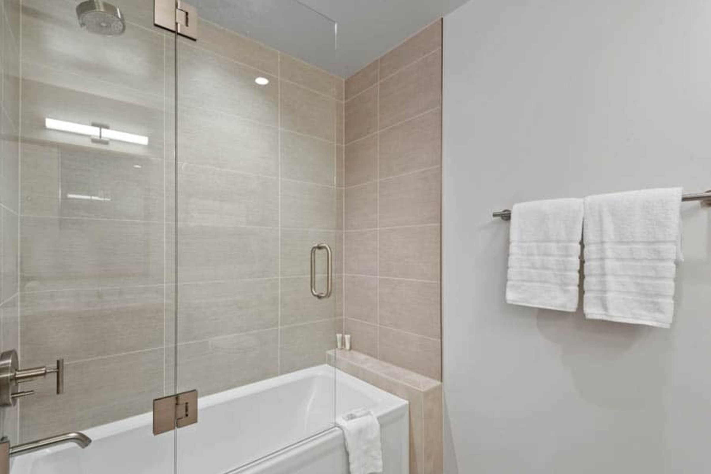 #100 - Bathroom