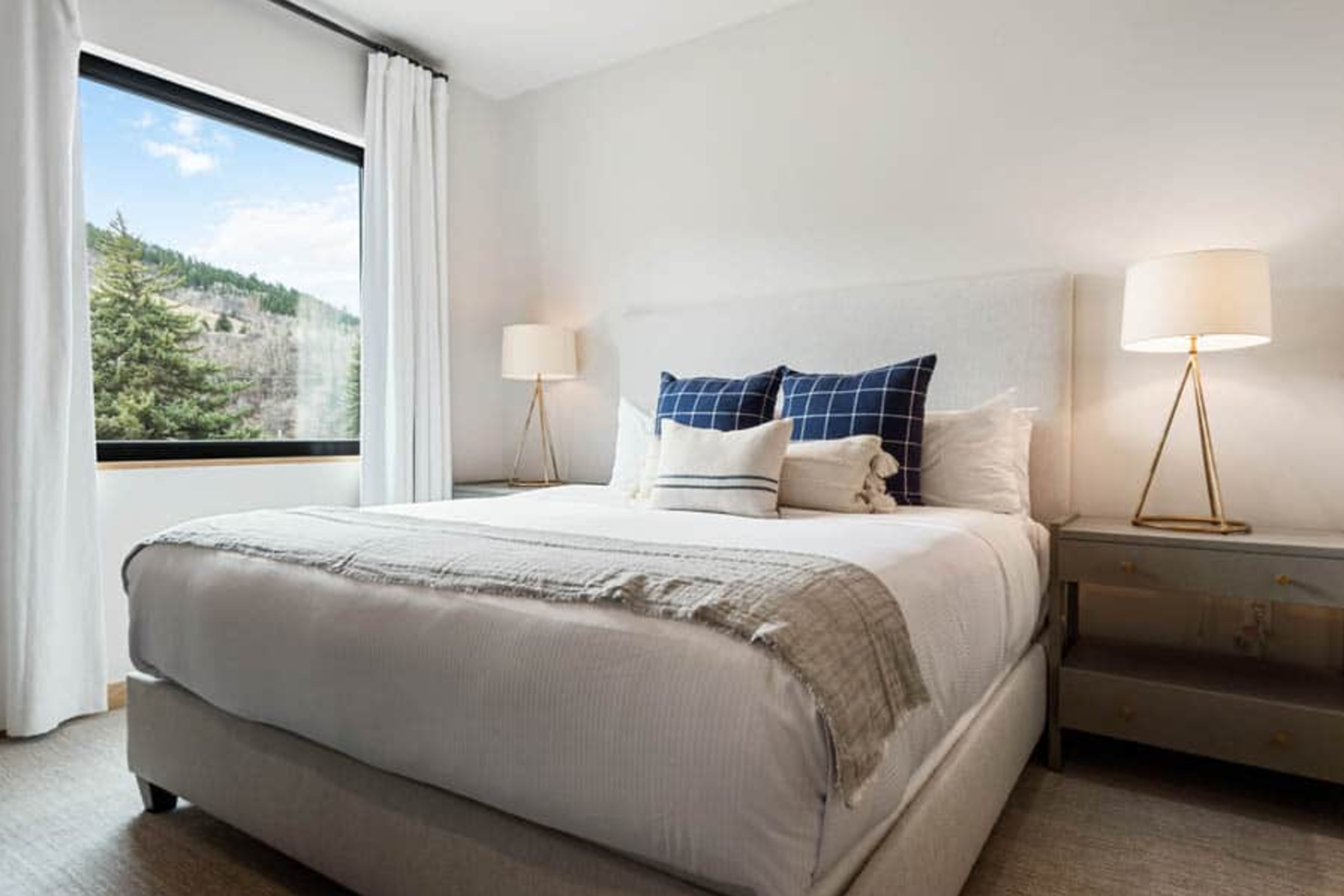 #200 - Master Bedroom