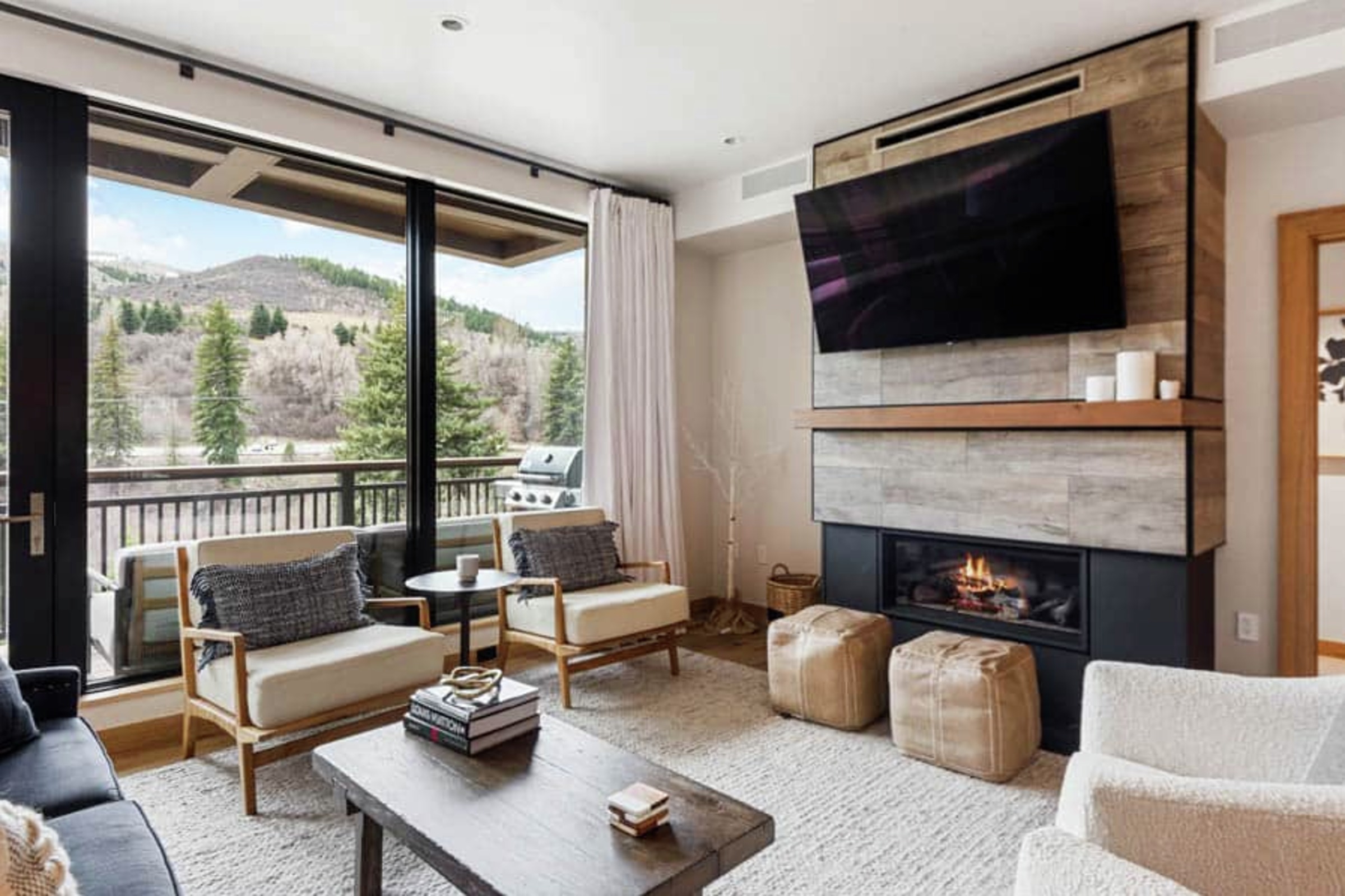 #200 - Living Area