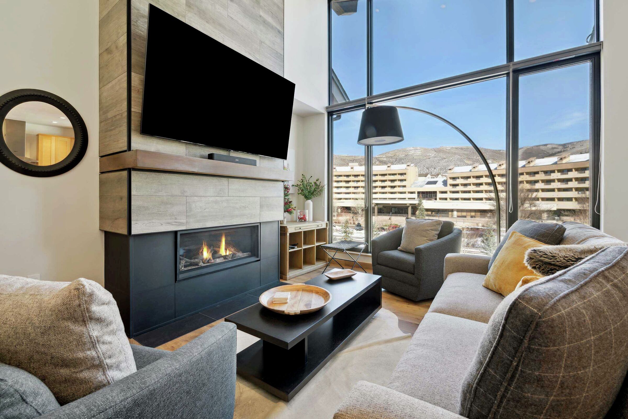 #401 - Living Area