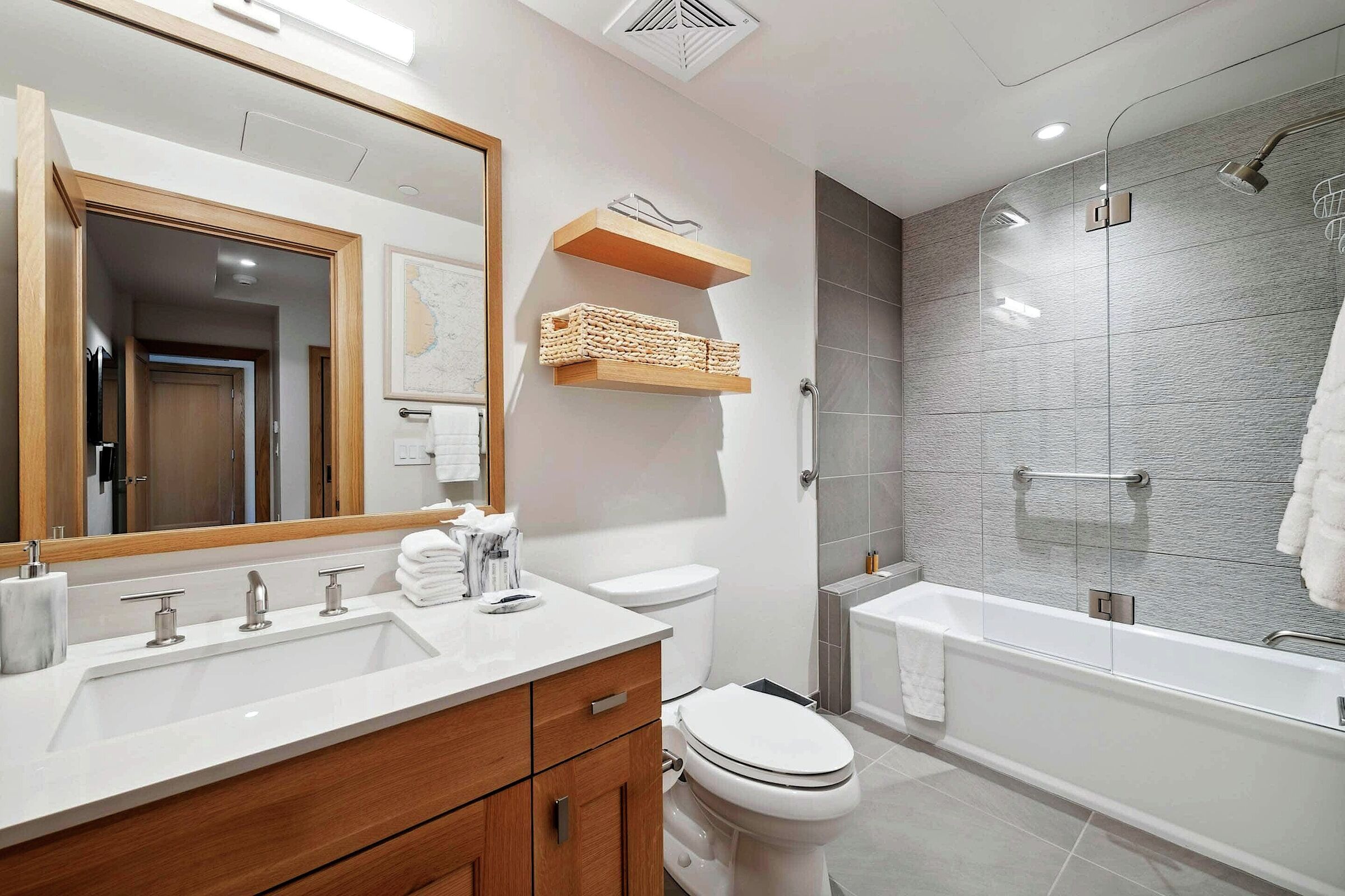 #203 - Ensuite Bathroom
