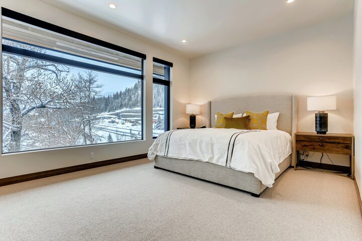 3 Bdrm 3.5 Bath #07 - Master Bedroom