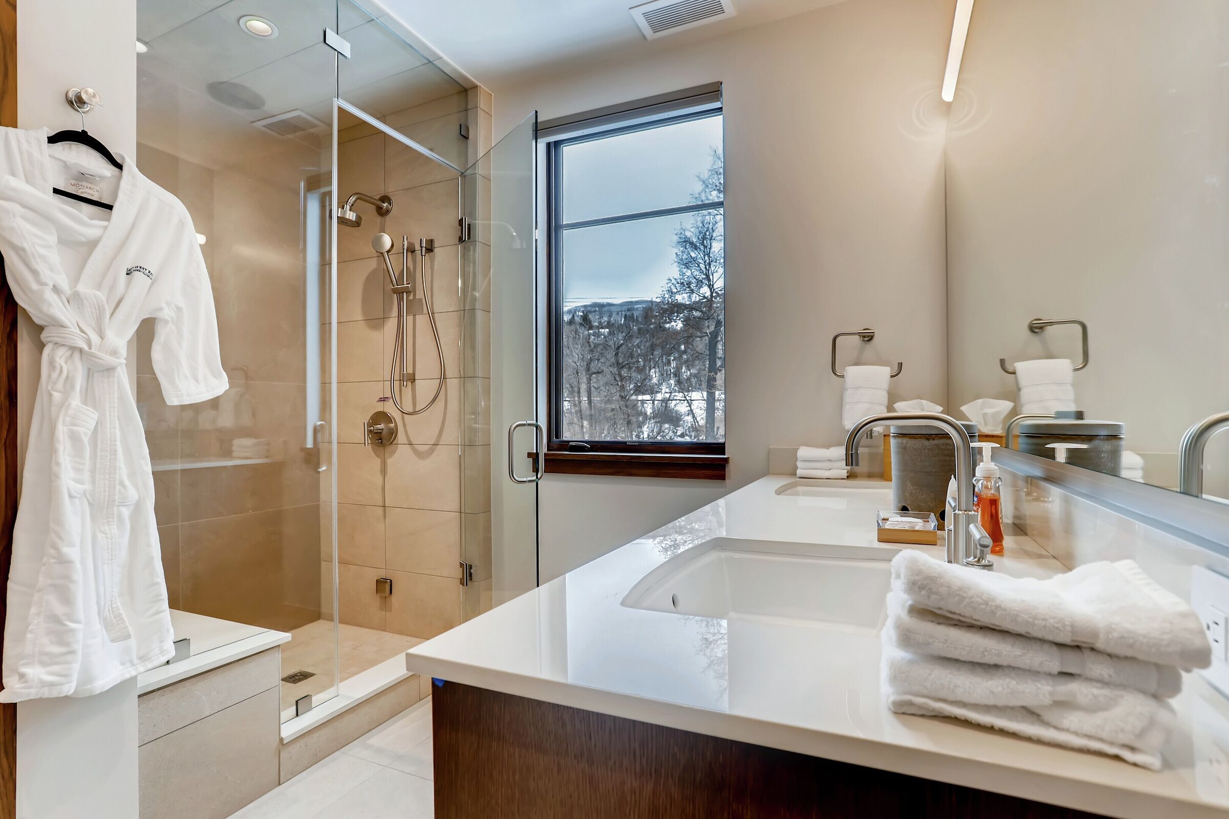 Master Ensuite Bathroom