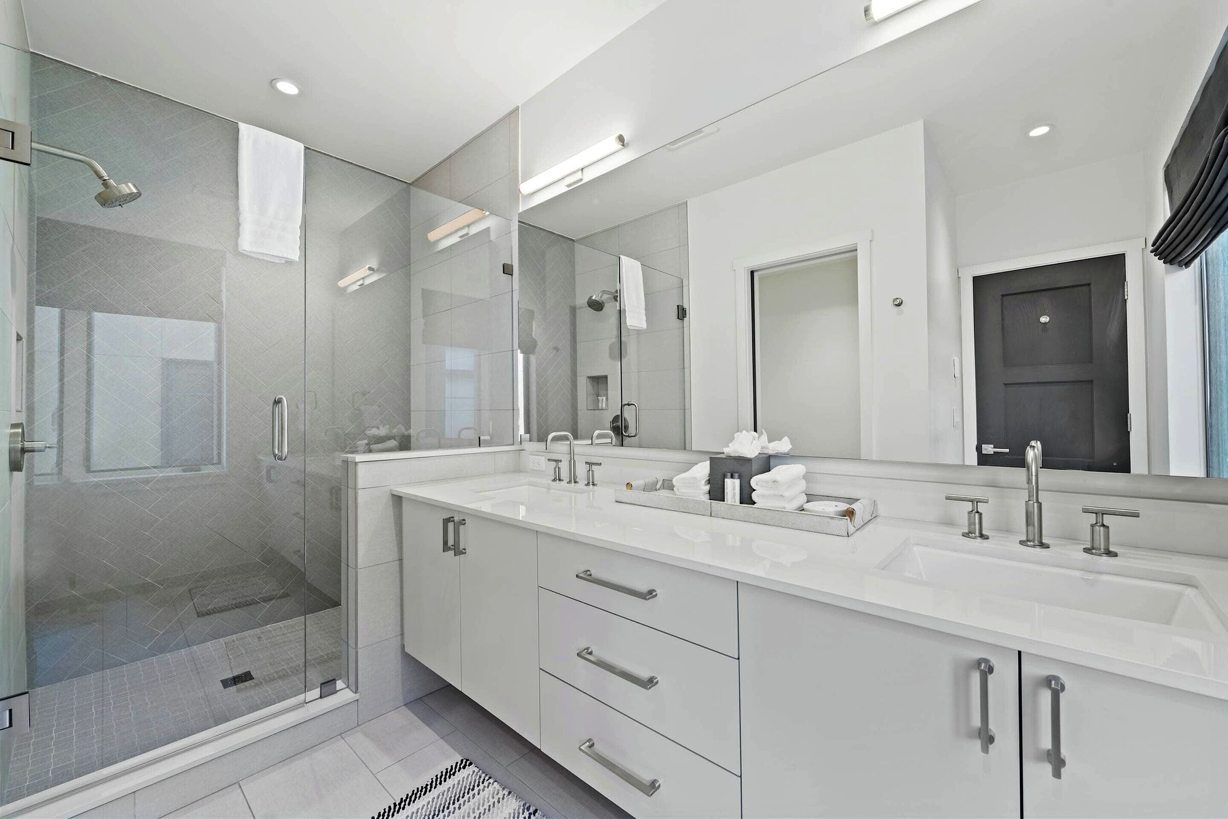 Master Ensuite Bathroom