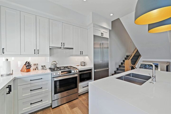 #14 - Kitchen