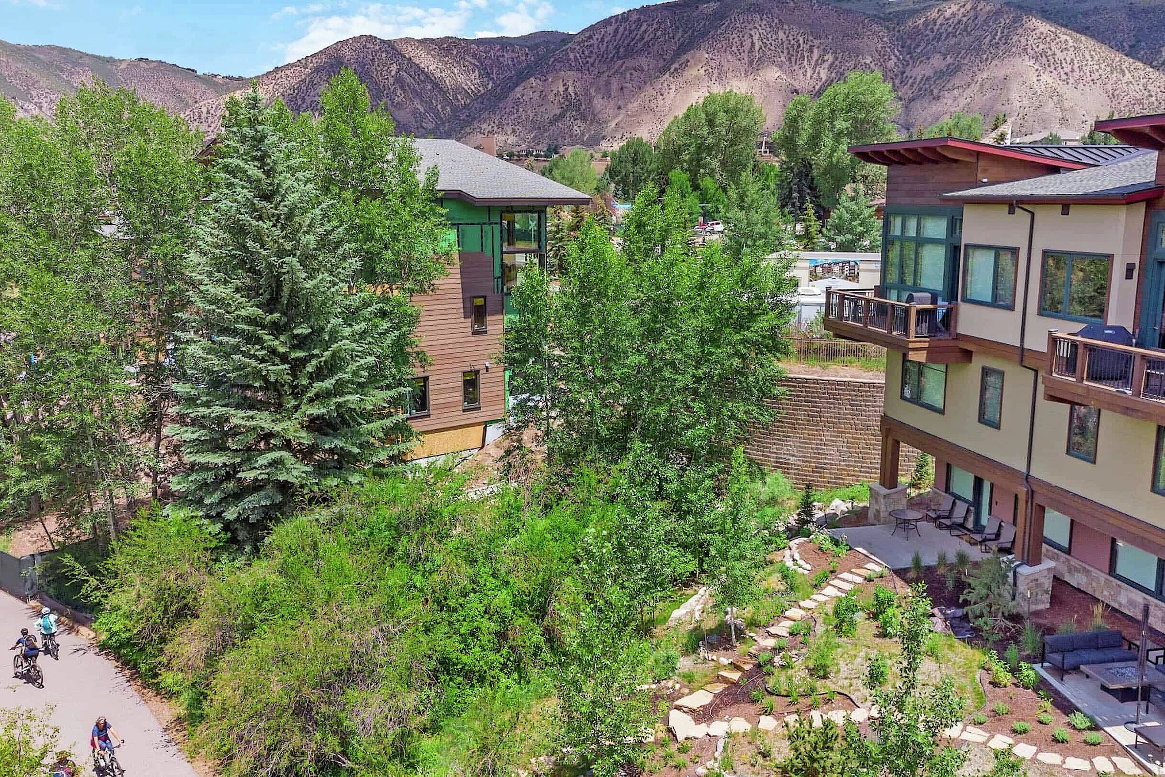 Riverfront Townhomes