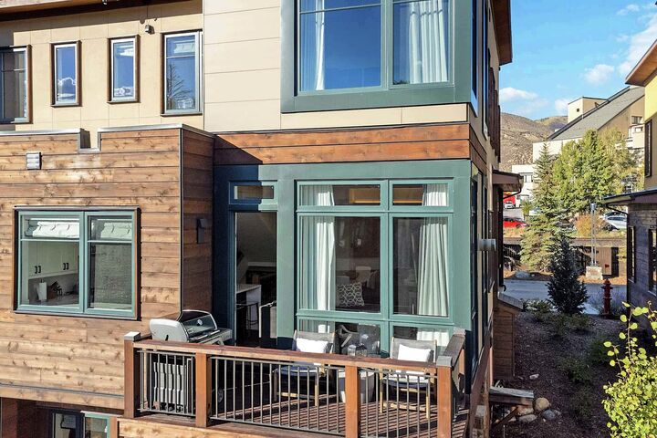 Riverfront Townhomes