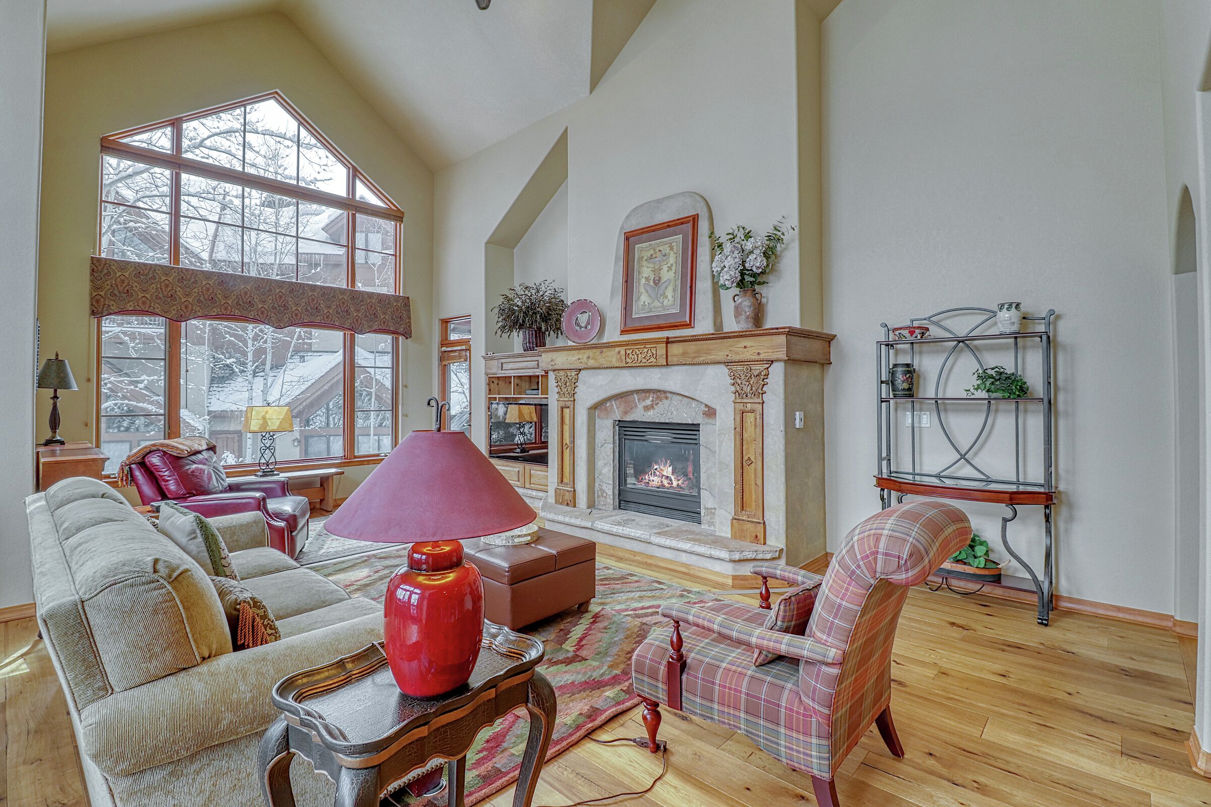 #208 - Living Room