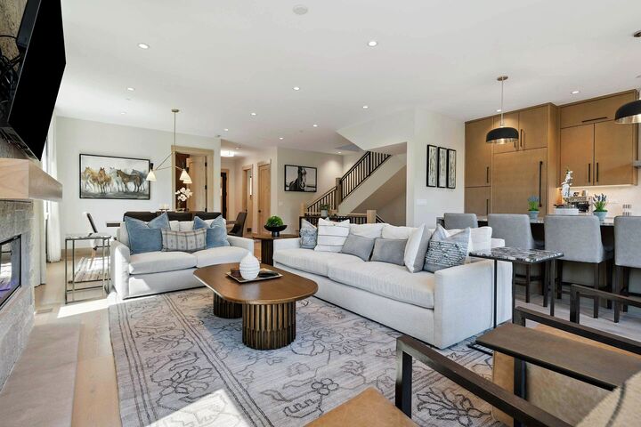 #07 - Living Area