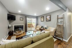 #F101 - Eagle River Escape - Living Room