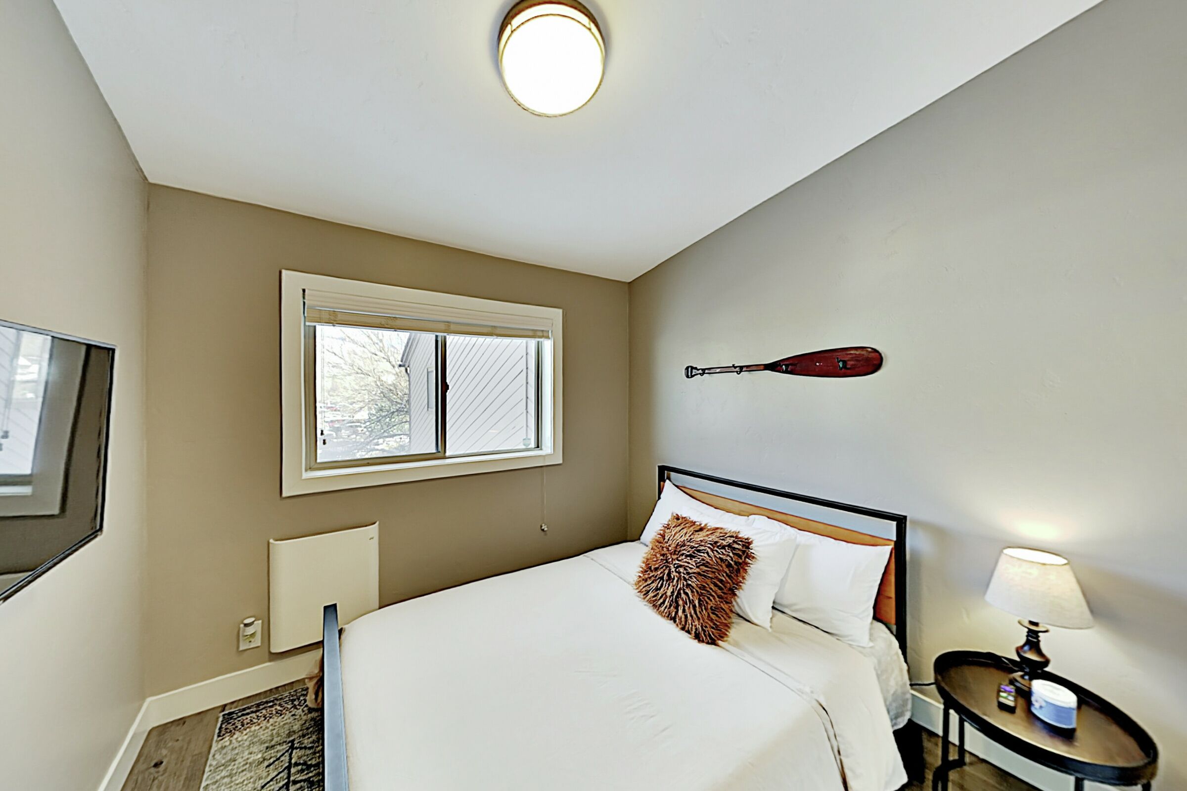 #N302 - Bedroom