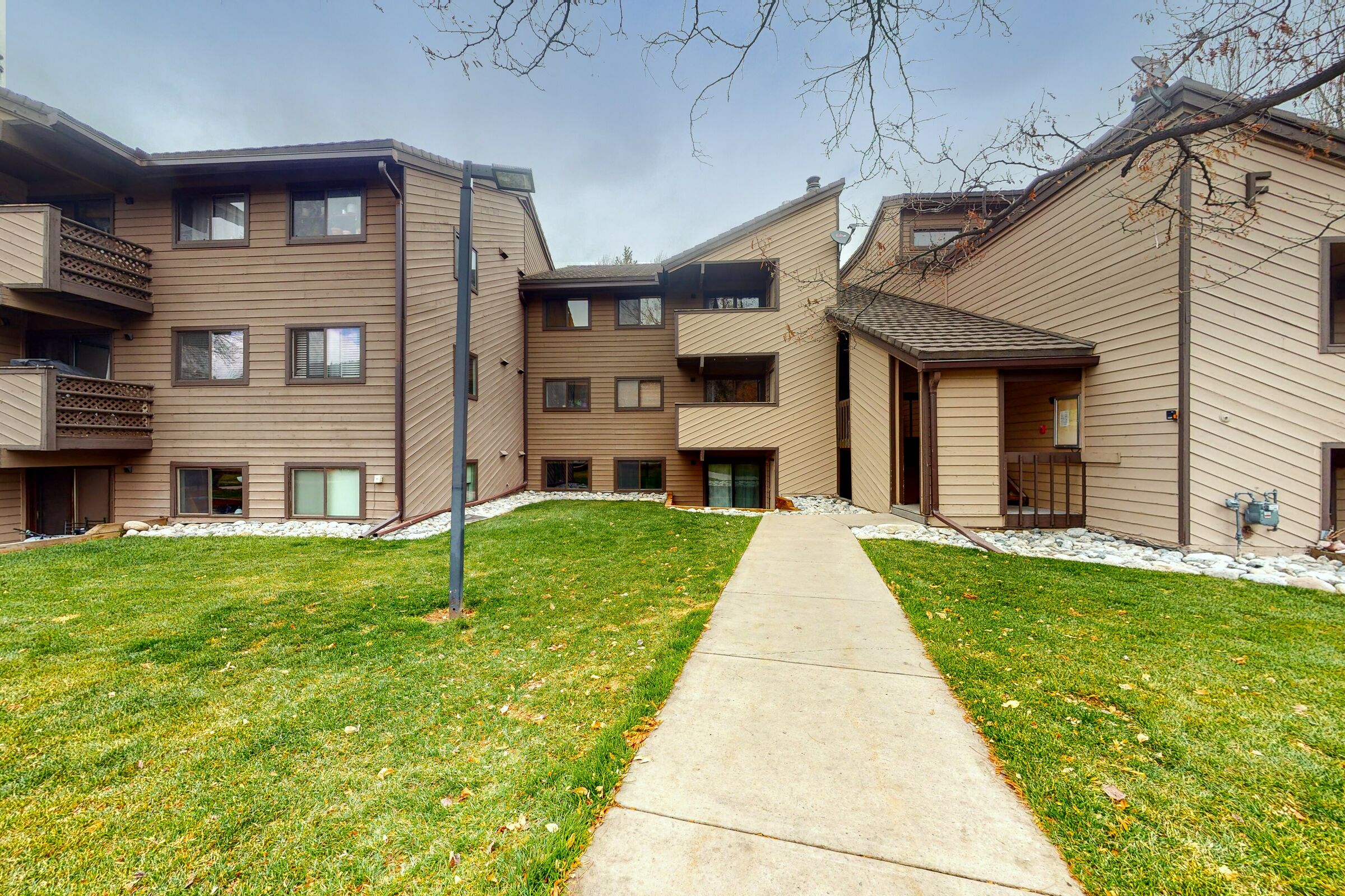 Sunridge Condo