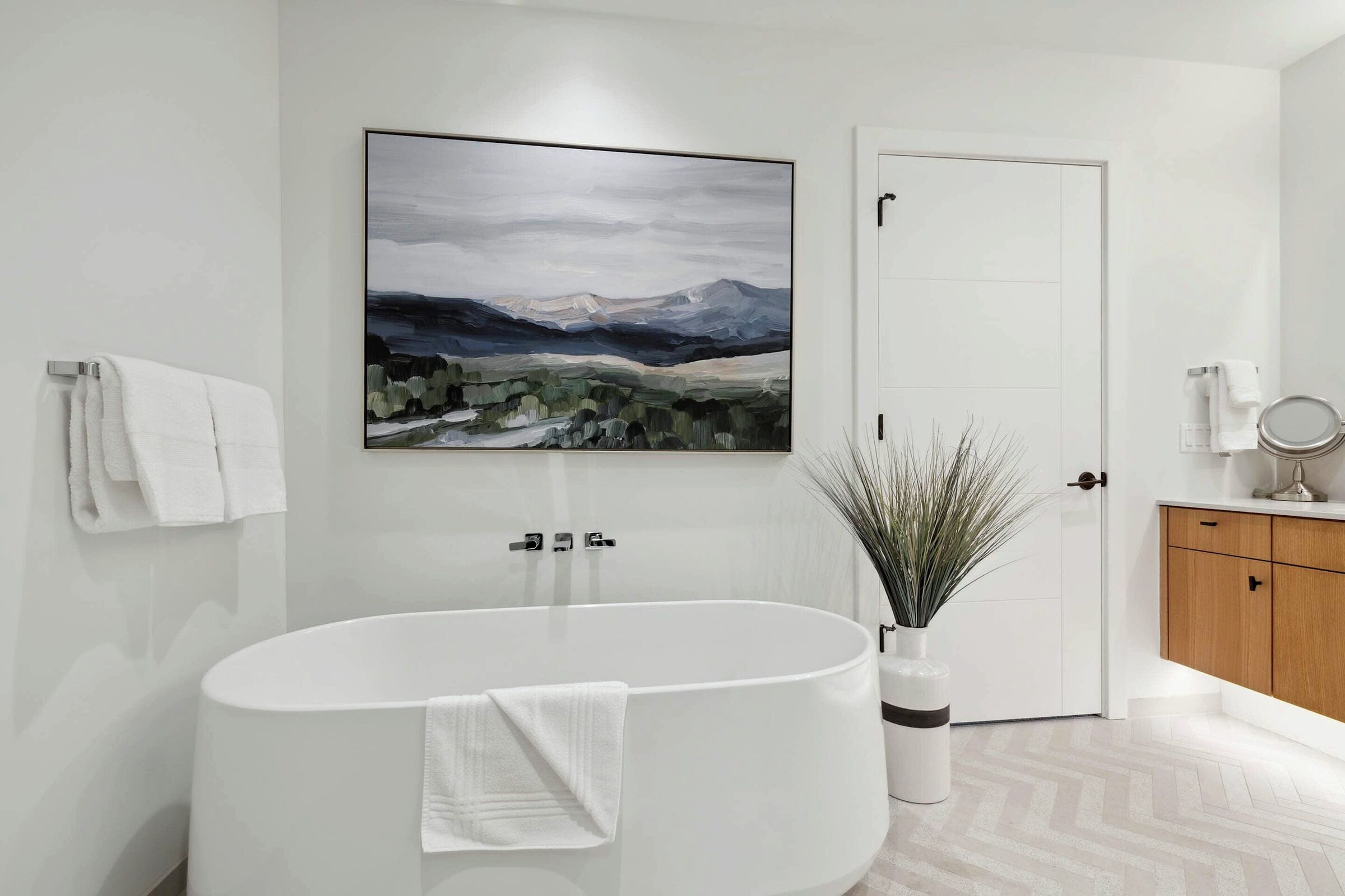 #310 - Master Ensuite Bathroom
