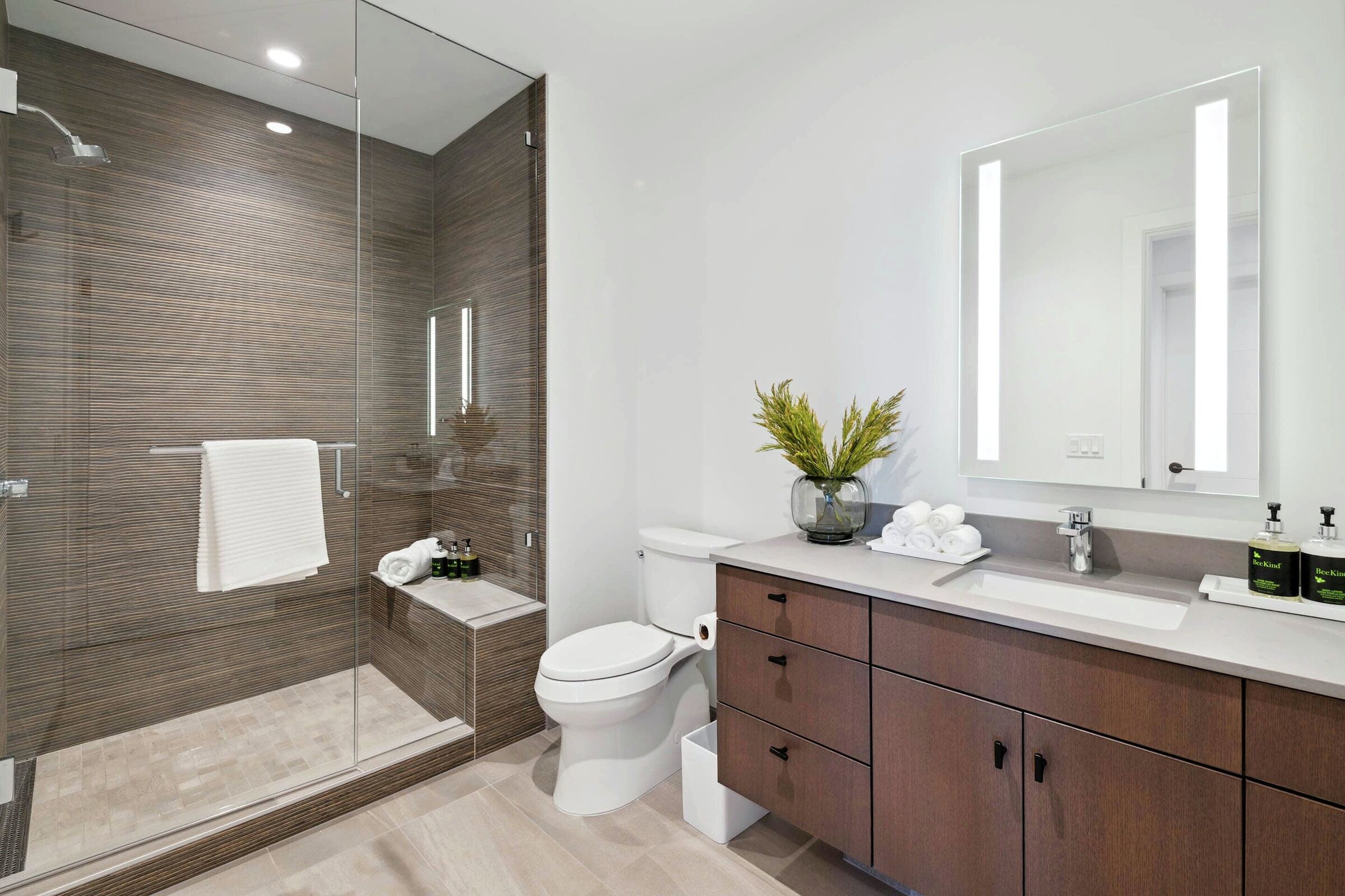 #206 - Bathroom