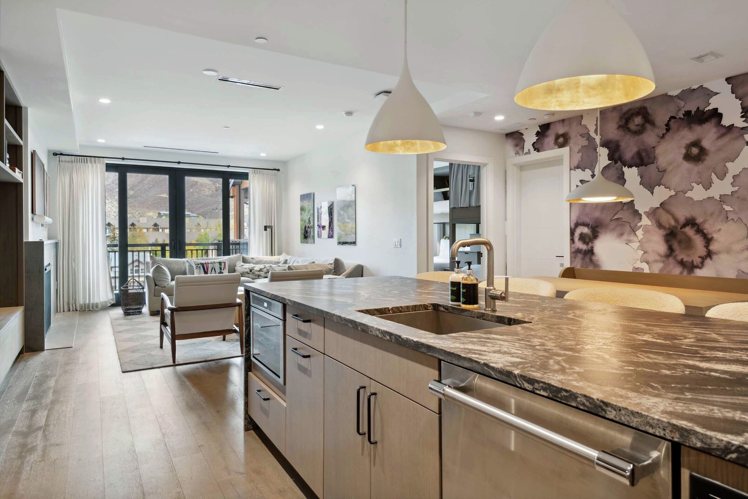 #410 - Kitchen