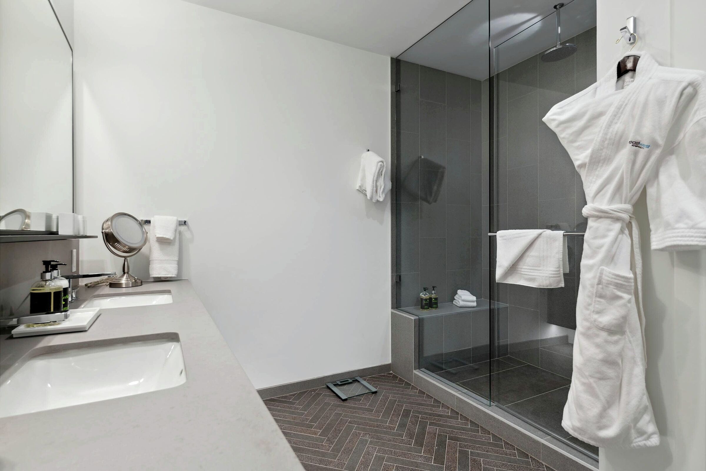 Master Ensuite Bathroom