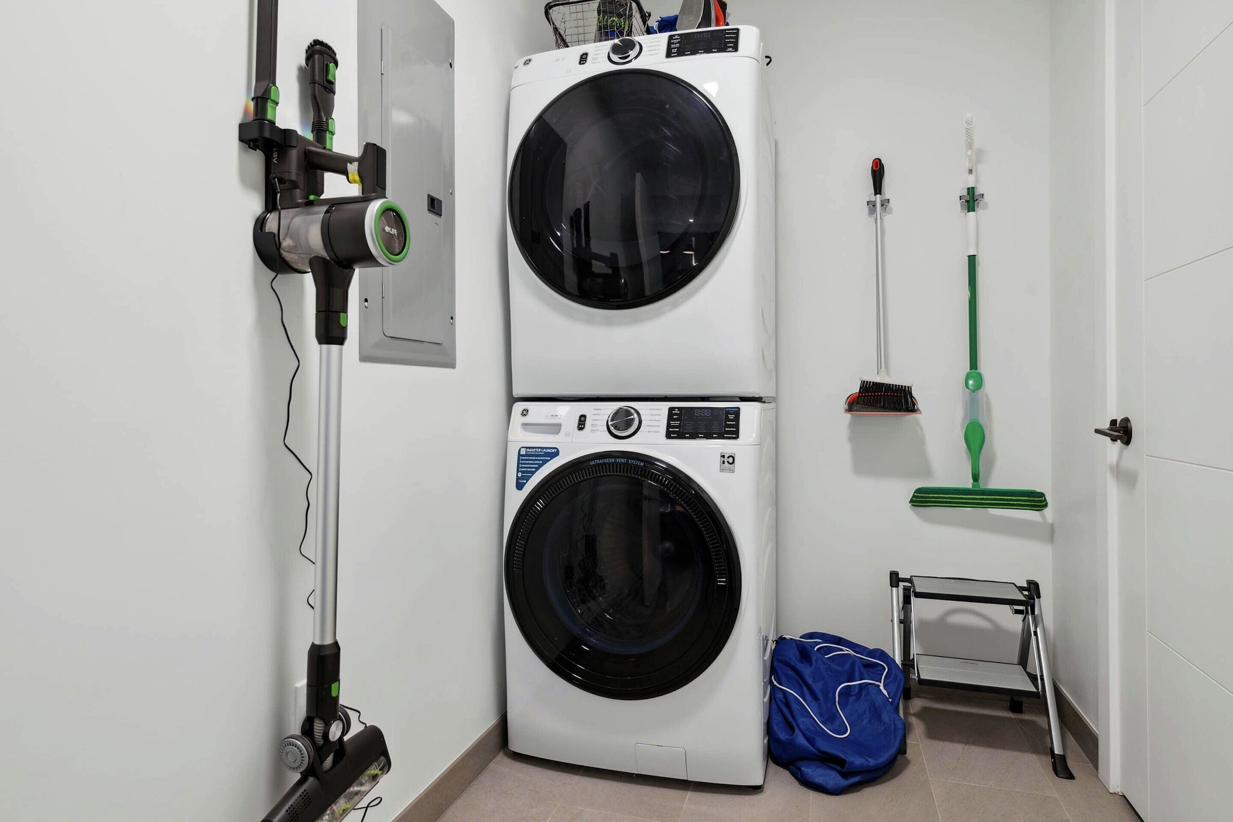 #206 - Laundry Room