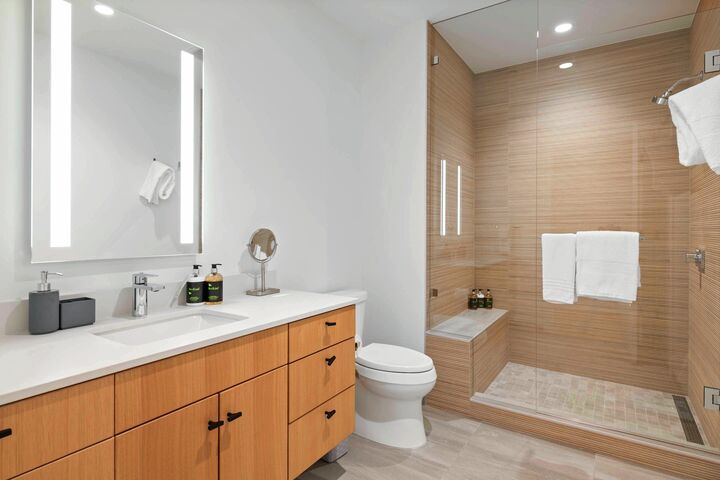 #307 - Bathroom