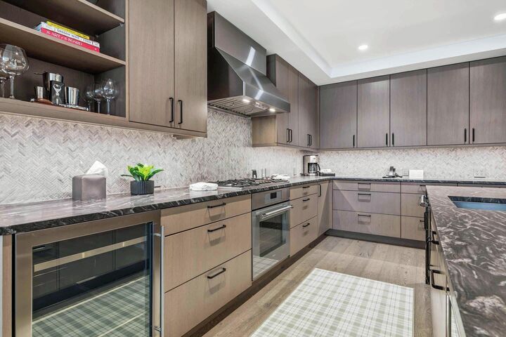 #209 - Kitchen
