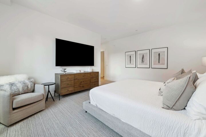 #303 - Master Bedroom
