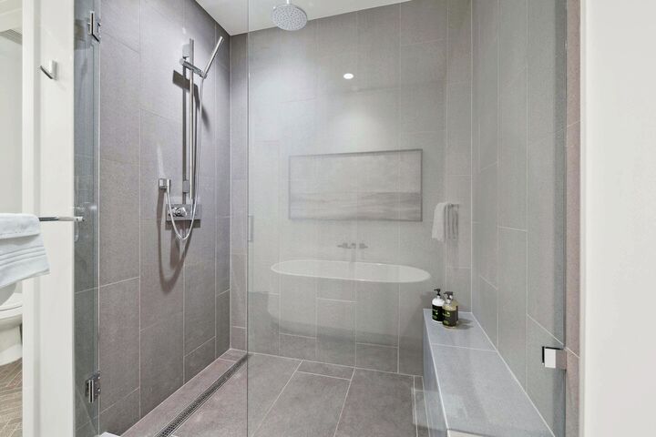 #303 - Master Ensuite Bathroom