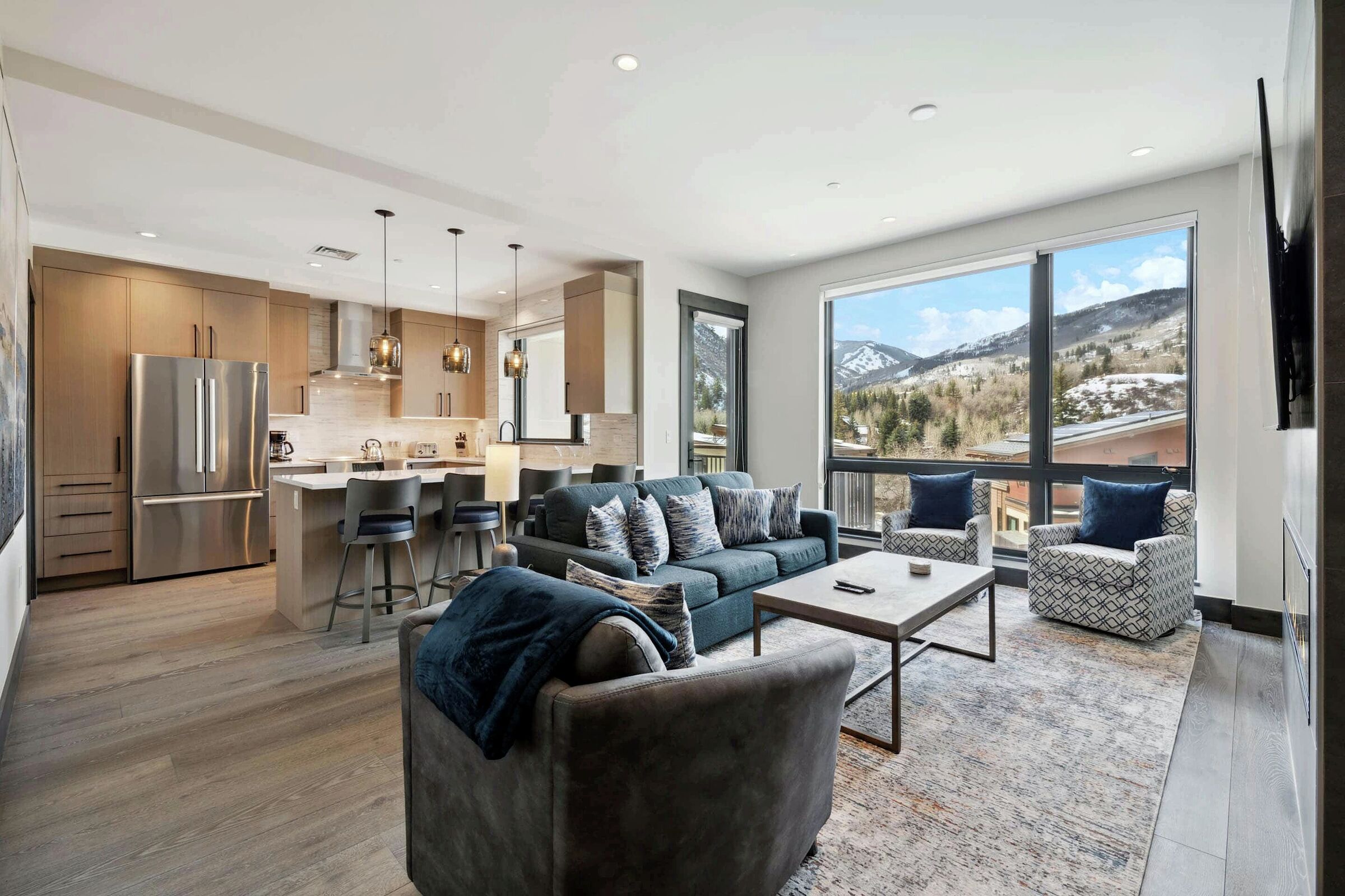 #204 - Living Area