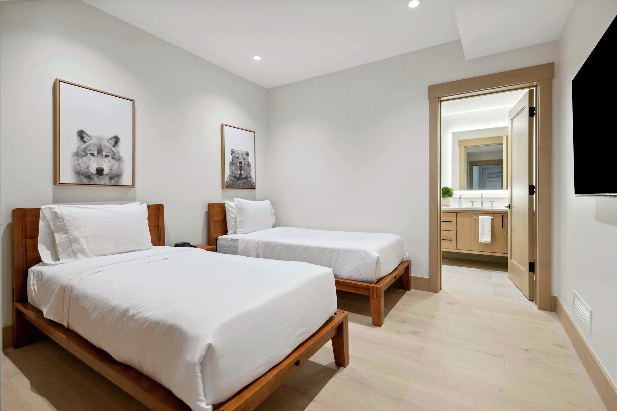 #305 - Bedroom
