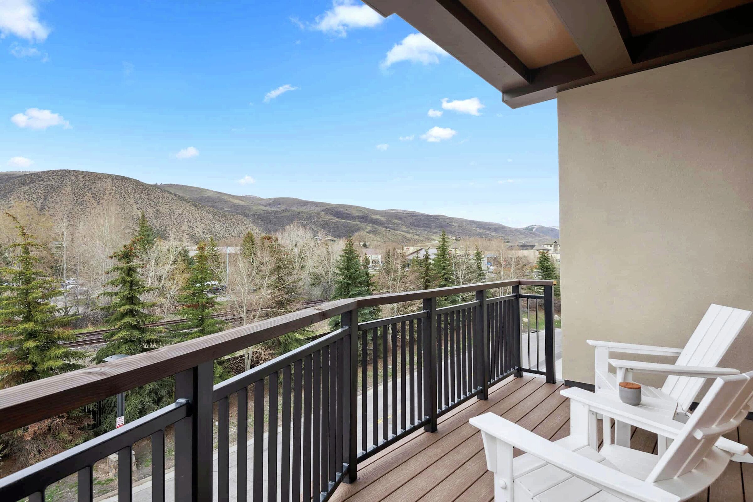 #207 - Balcony