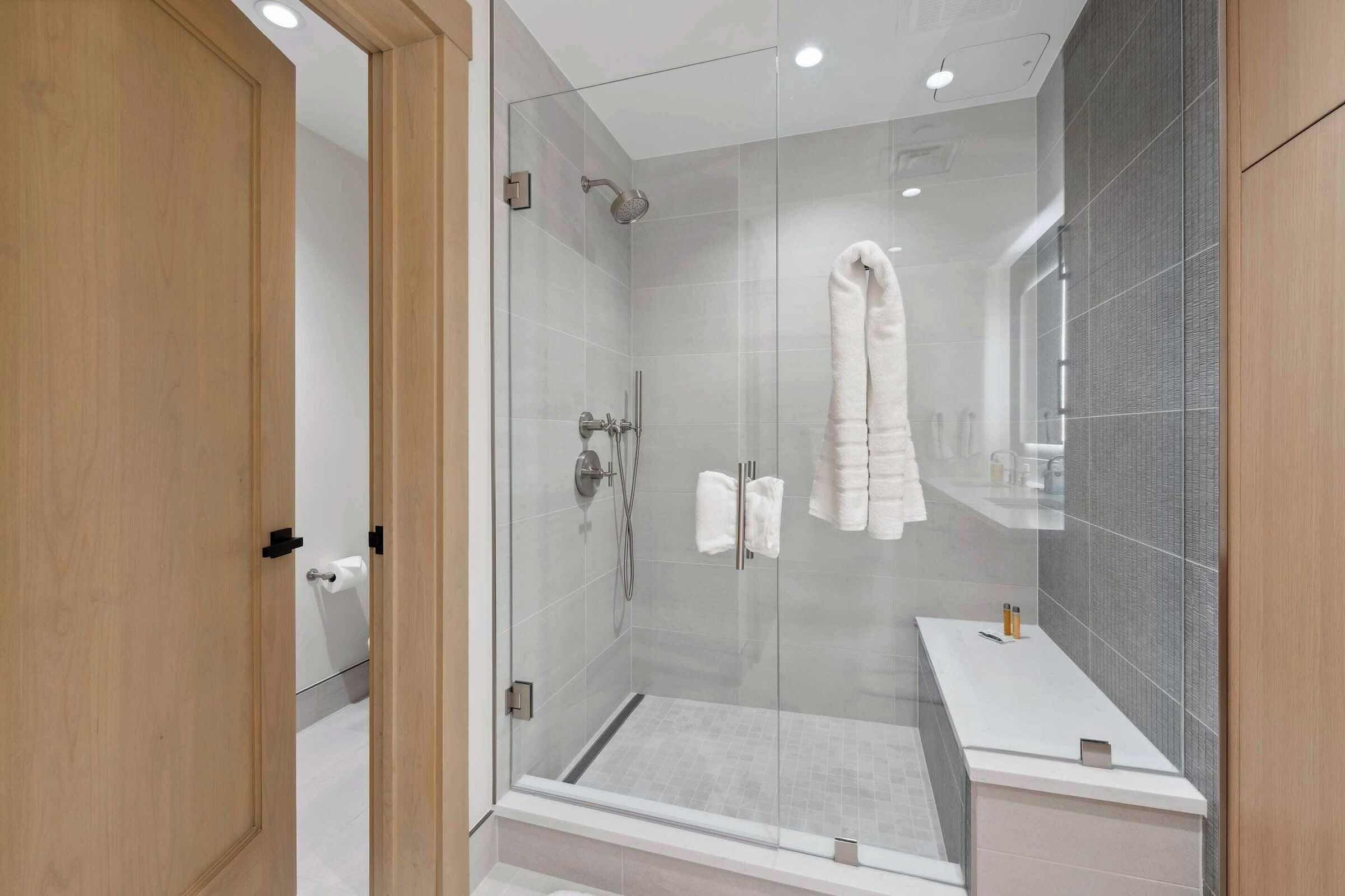 #203 - Master Ensuite Bathroom