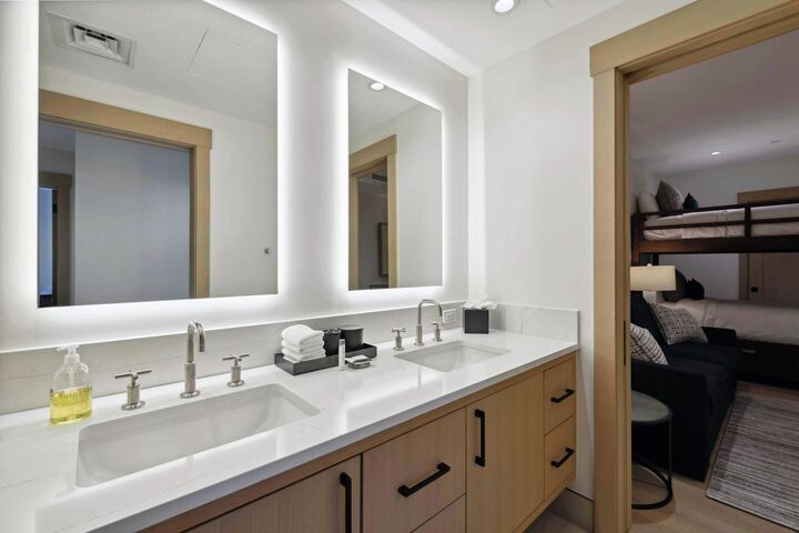 #203 - Bathroom