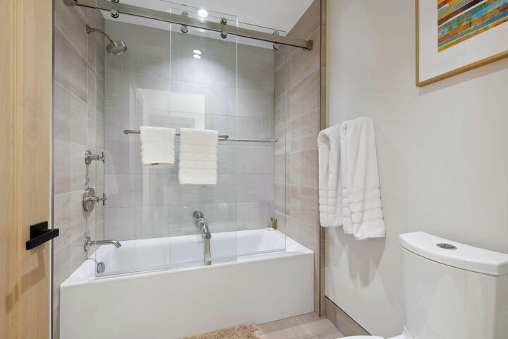 #203 - Bathroom