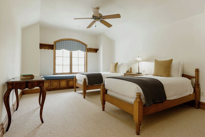 4 Bdrm 5.5 Bath HT - Bedroom