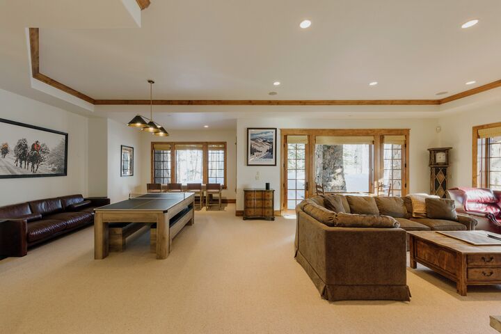 4 Bdrm 5.5 Bath HT - Family Room