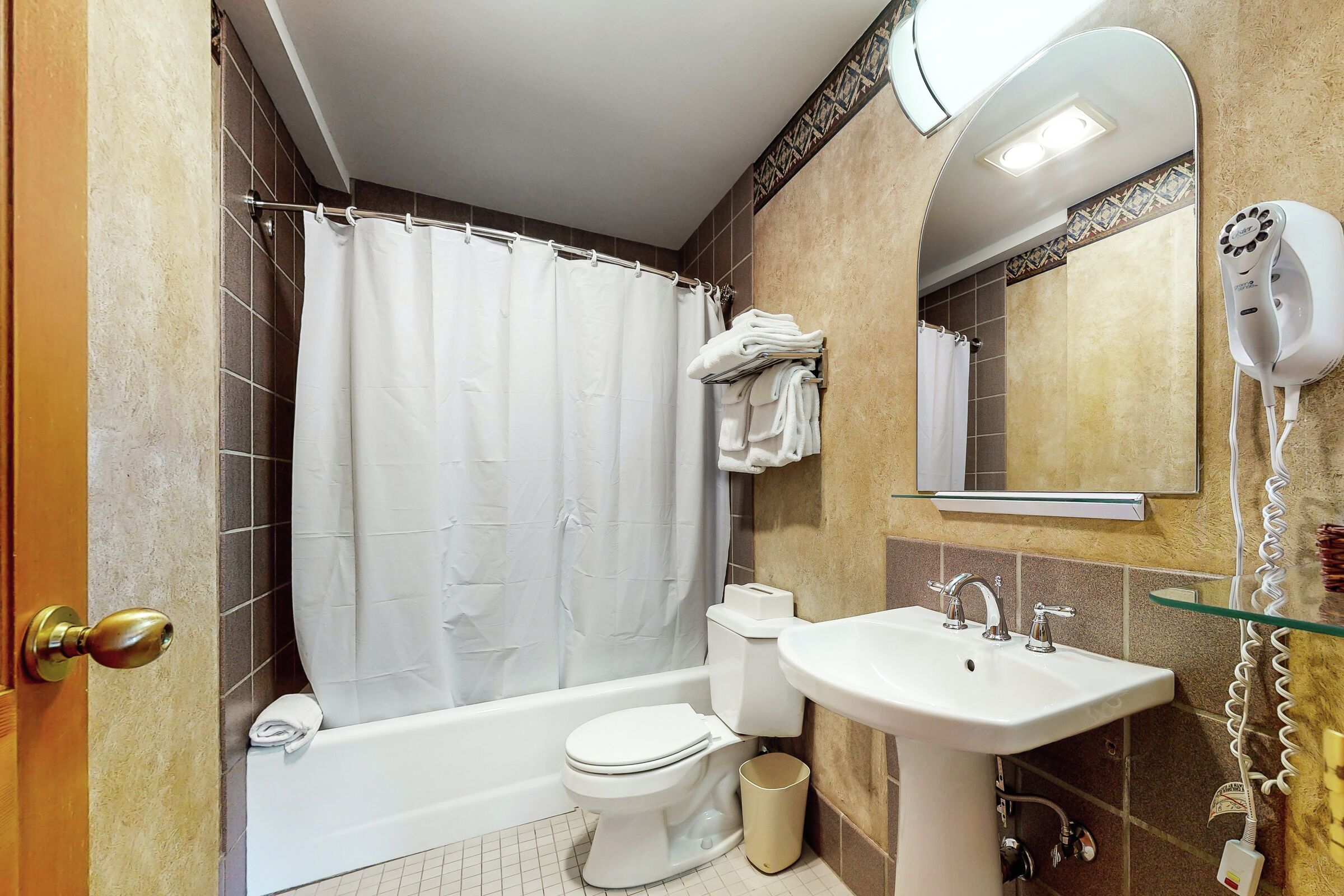 Ensuite Bathroom