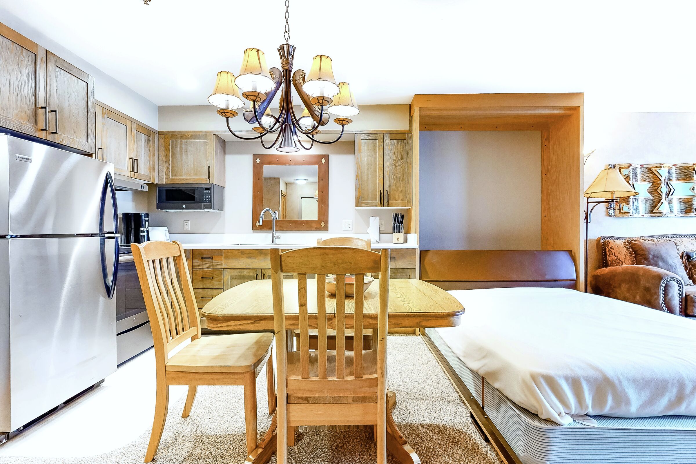Dining Room & Kitchen