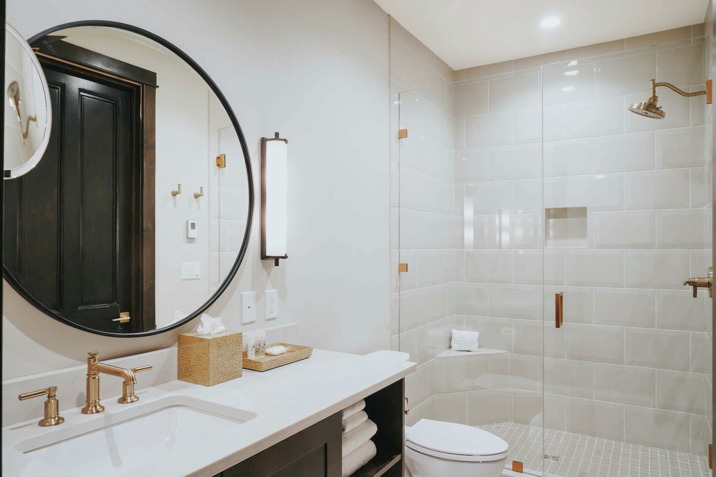 #1008 - Bathroom