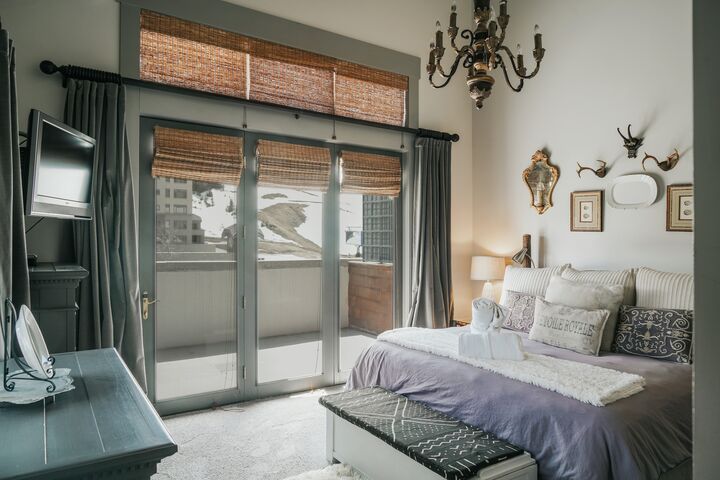 #8513 - Master Bedroom