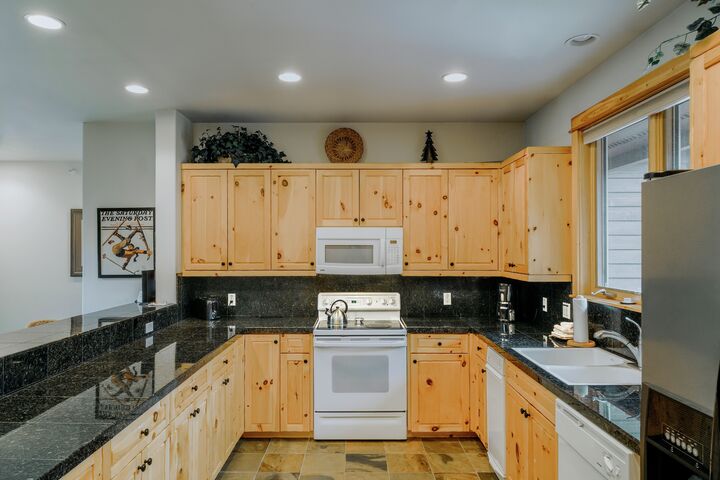 #210A - Kitchen