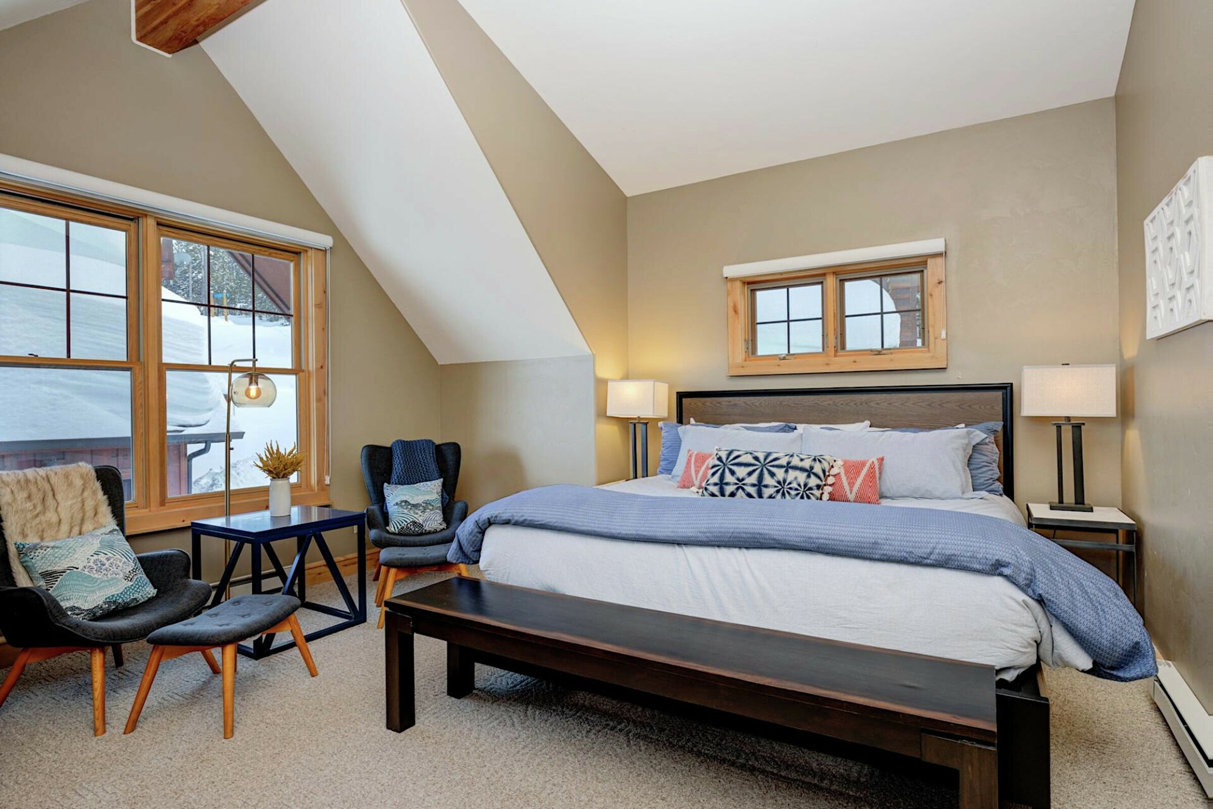 #6 Rose Bud - Master Bedroom