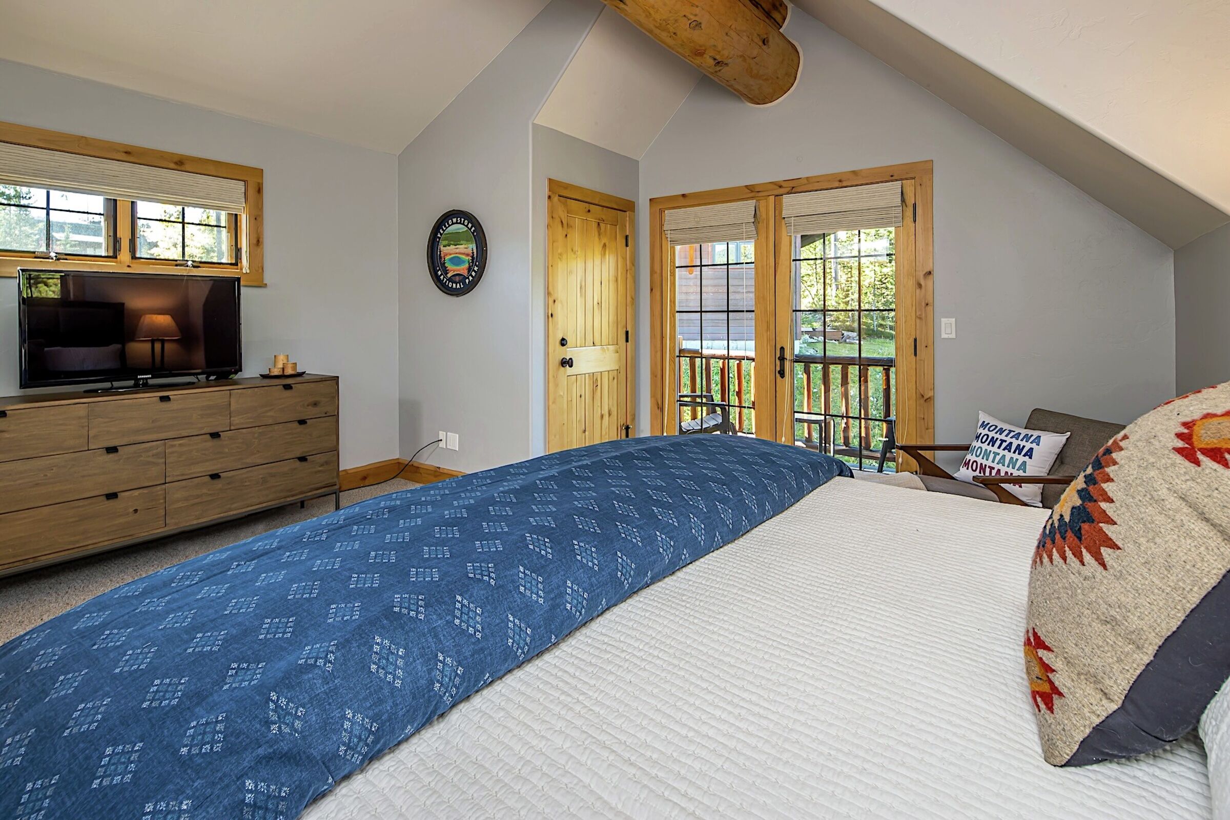 #6 Chief Gull - Master Bedroom
