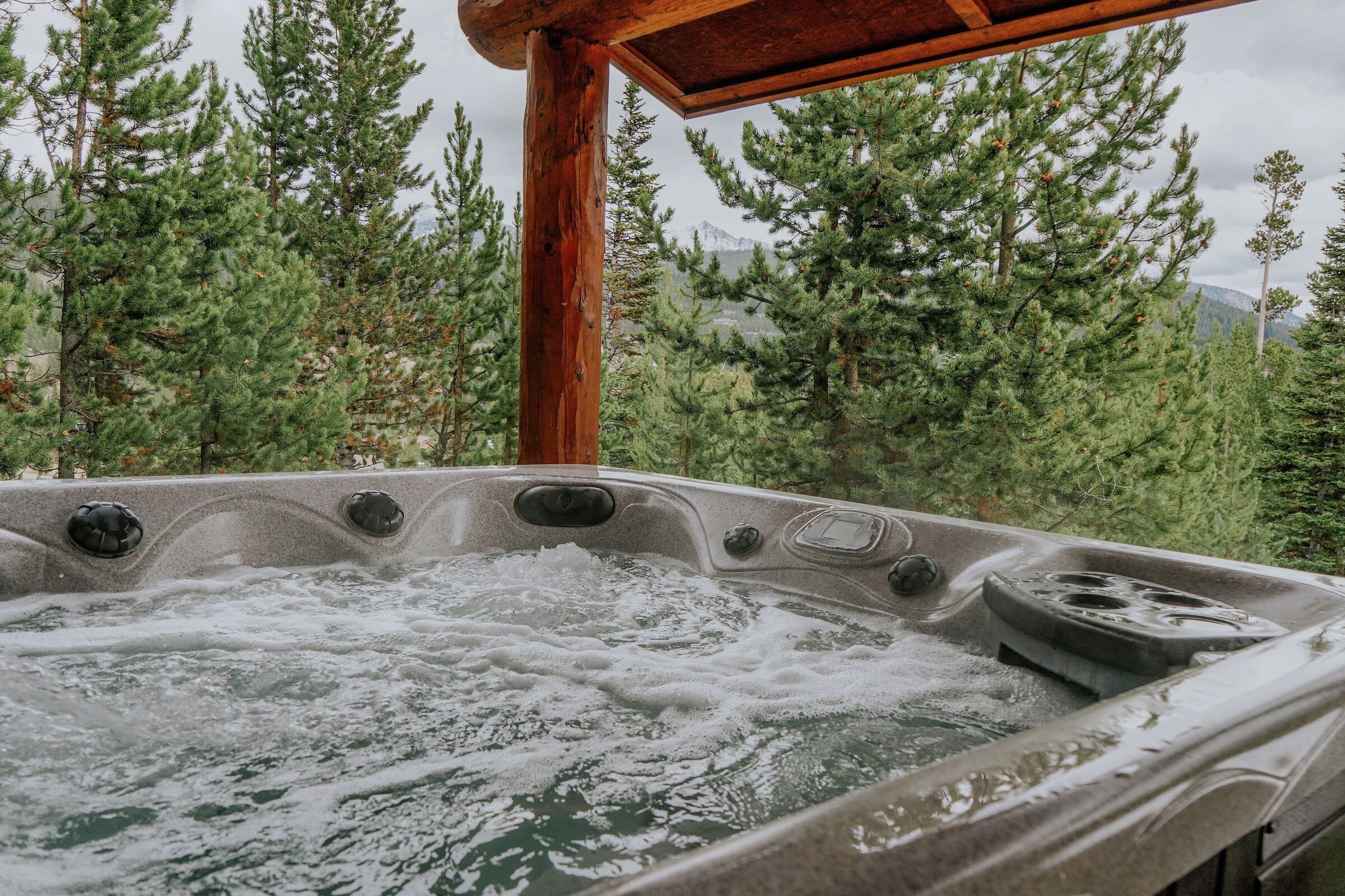 Private Hot Tub 