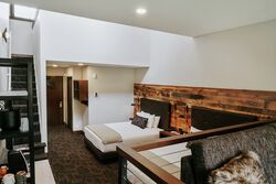 2 Queen, Queen/Twin Bunk Loft - Guest Room