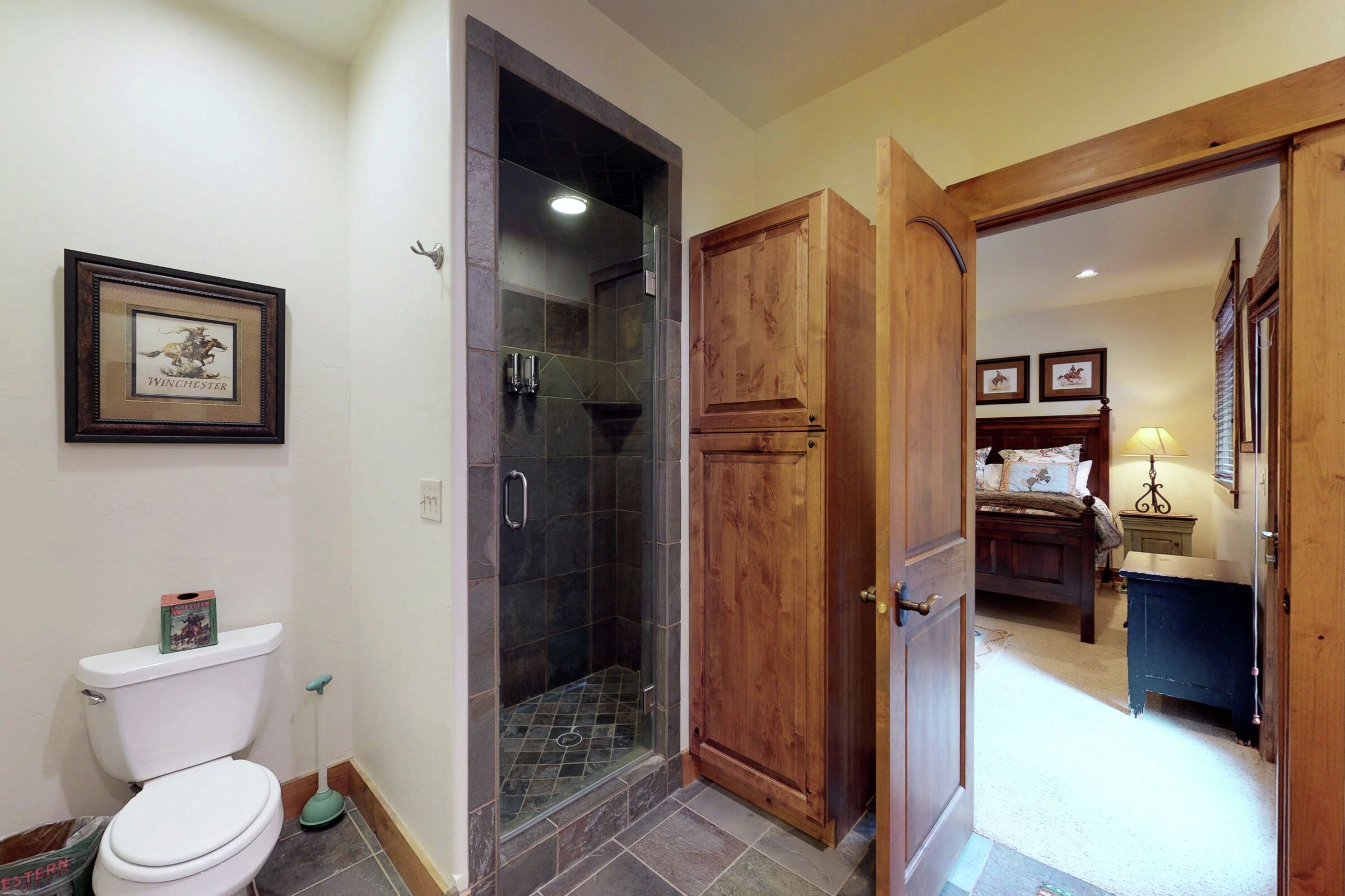 Master Ensuite Bathroom